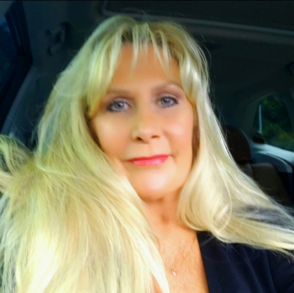 Meet your Posher, Cheryl - Picture 12 of 13